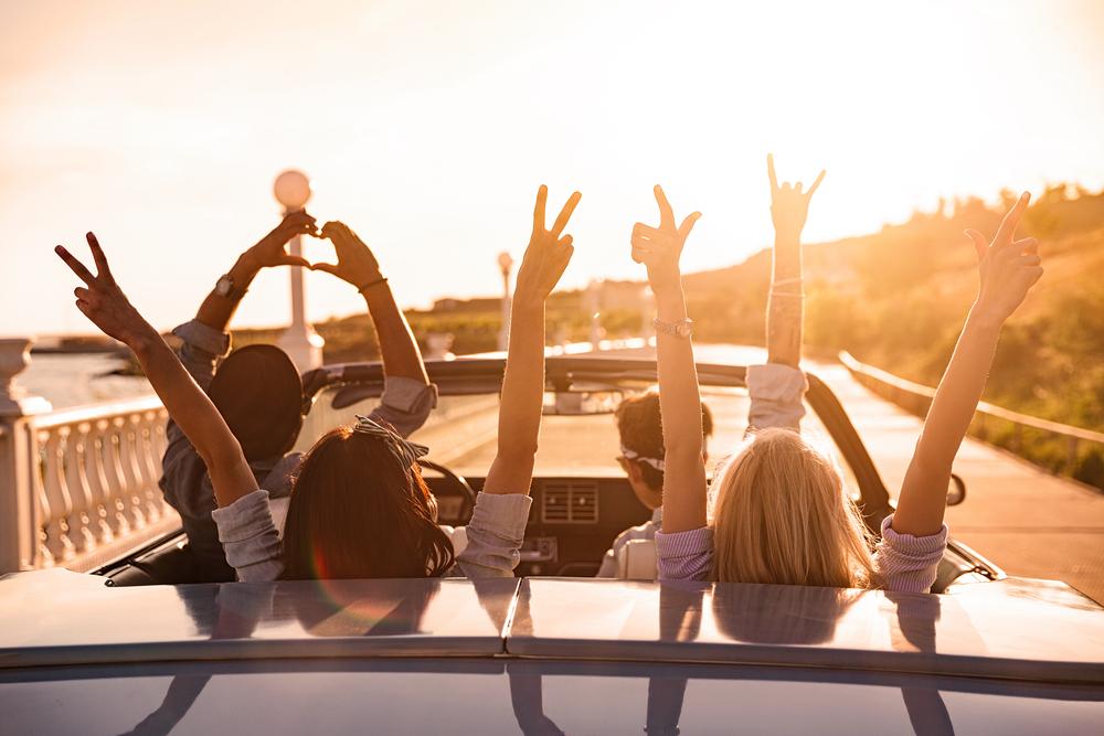 Fund yourself to travel in your 20’s