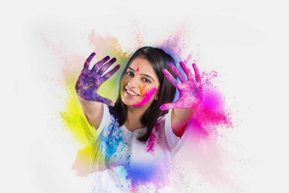 This Holi, Make Sure Your Finances Are Full Of Colour & Happiness